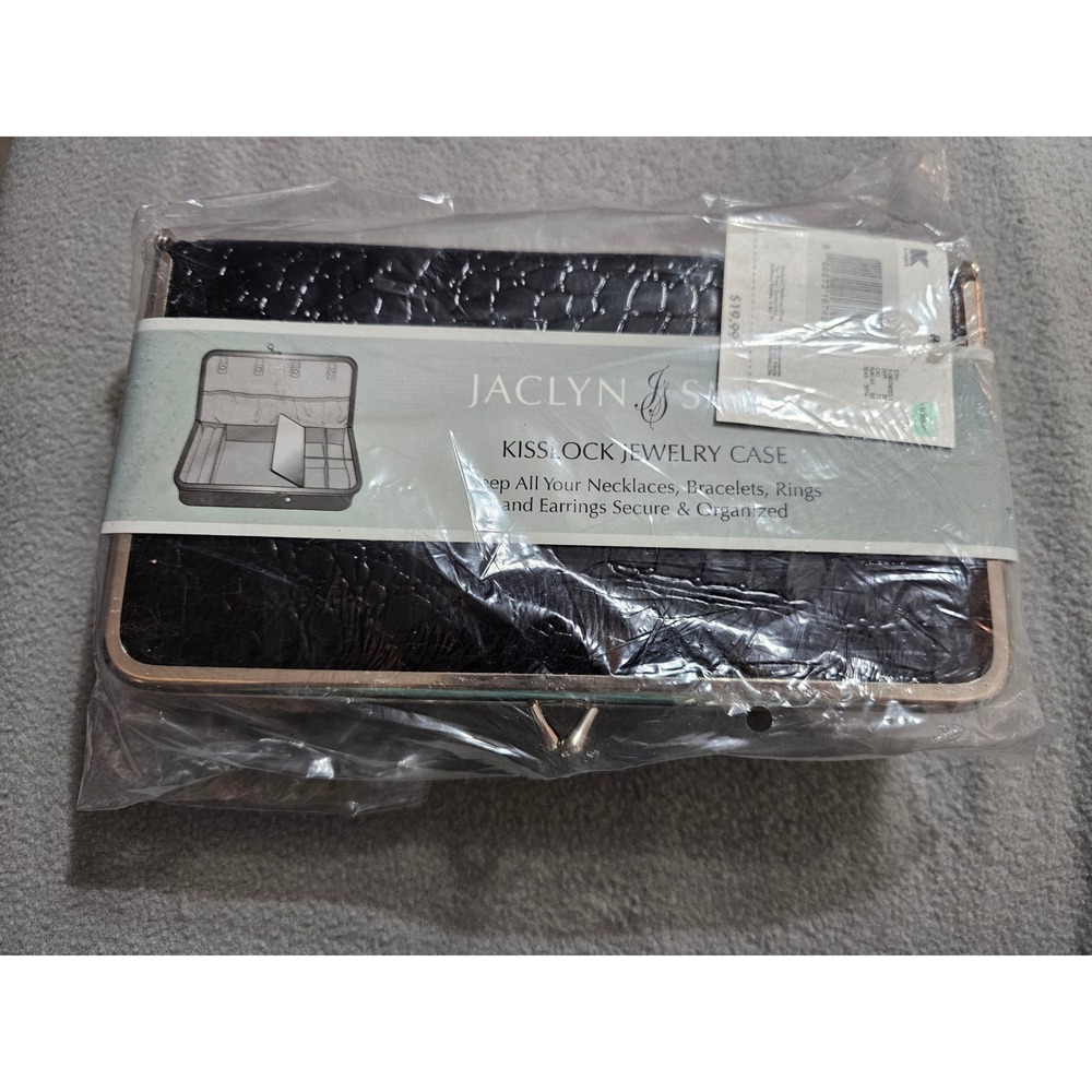 black crocodile-embossed Jaclyn Smith kisslock jewelry case kmart vintage w/tags